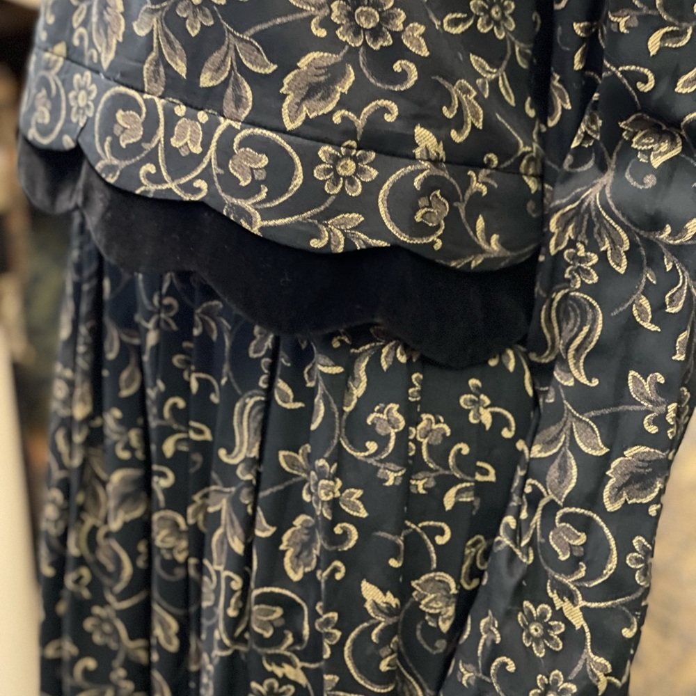 Karin stevens Dress w/Jacket Sz 12